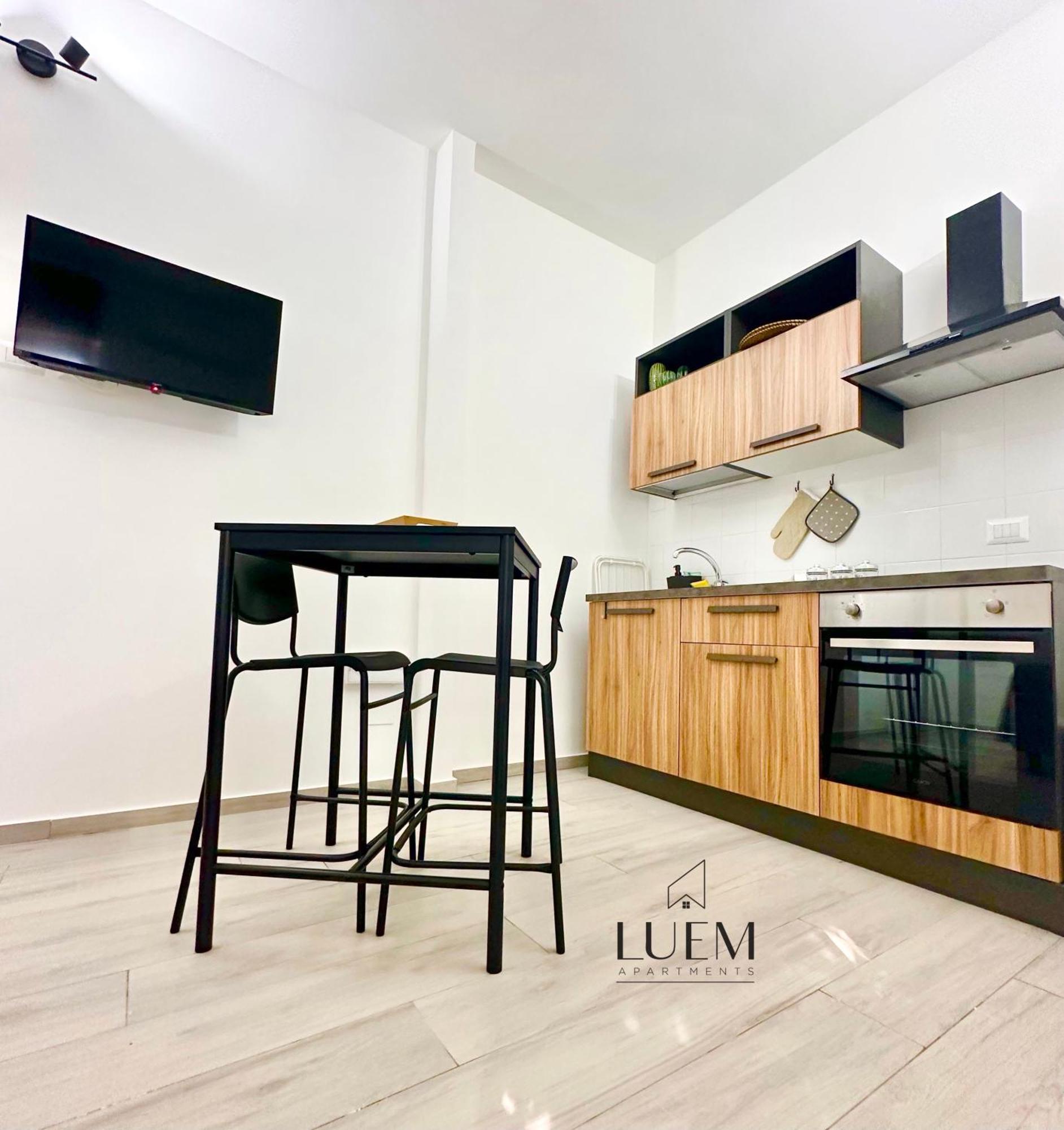 Luem Apartments Лечче Экстерьер фото